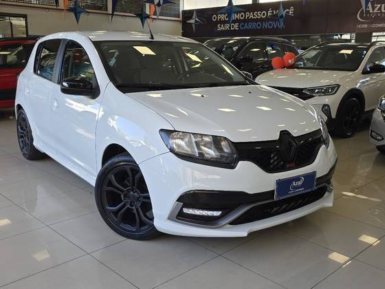 RENAULT SANDERO 2.0 16V HI-FLEX RS MANUAL RENAULT SANDERO 2.0 16V HI-FLEX RS MANUAL